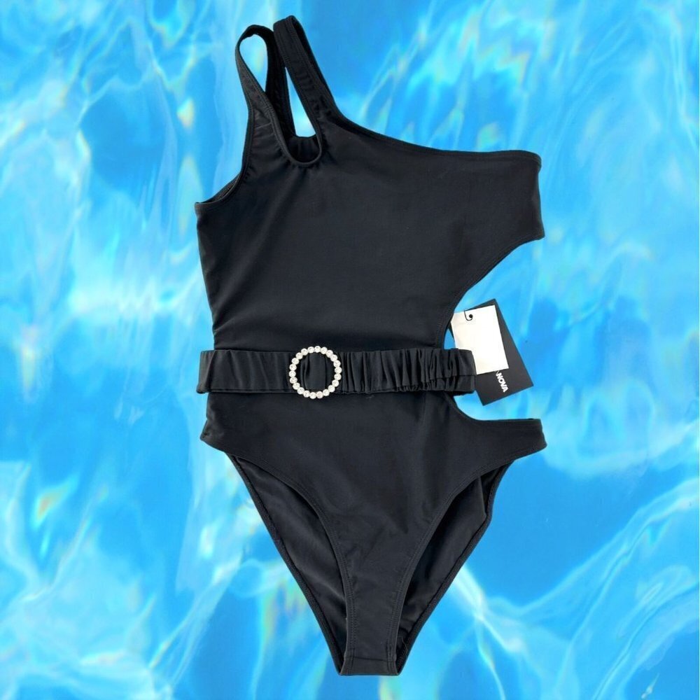 NEW/NWT Fashion Nova IISLAND NIGHTS Black Cut-Out One Shoulder Swimsuit Small